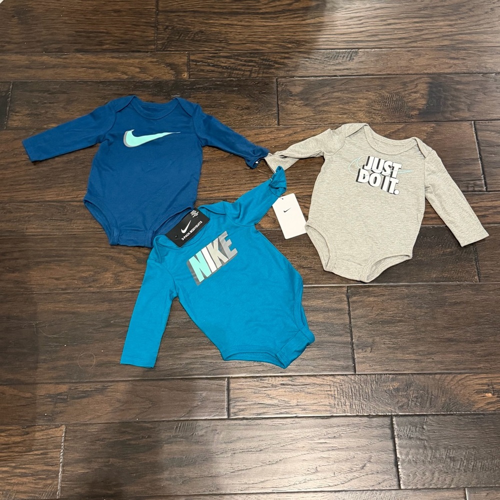 Nike bodysuit bundle